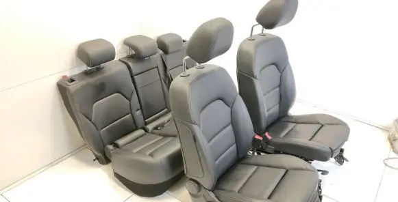 Mercedes-Benz B W246 W242 Seat set 