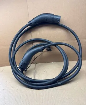 Volkswagen Golf VII Electric car charging cable 089110214