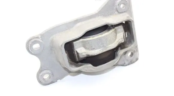Volvo S90, V90 Engine mount bracket 31460716