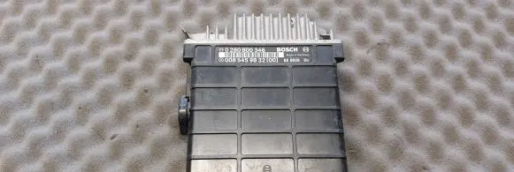Mercedes-Benz E W124 Engine control unit/module 0085459832 0280800346 KE0029