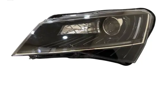 Skoda Superb B8 (3V) Headlight/headlamp