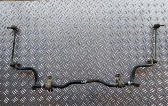 Nissan Juke I F15 Front anti-roll bar/sway bar