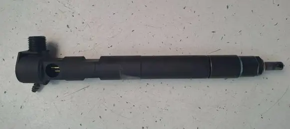 Opel Antara Fuel injector 28264951 25183186