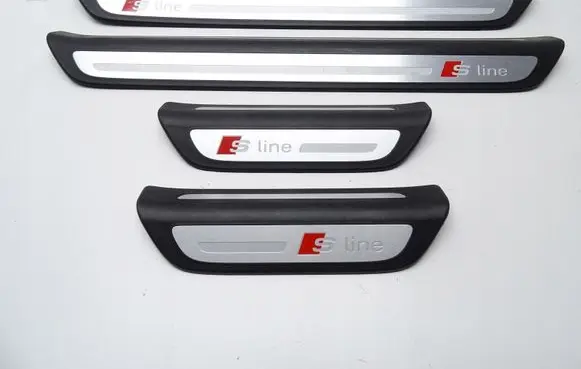 Audi Q3 8U sill trim set (inner) 8U0853375A