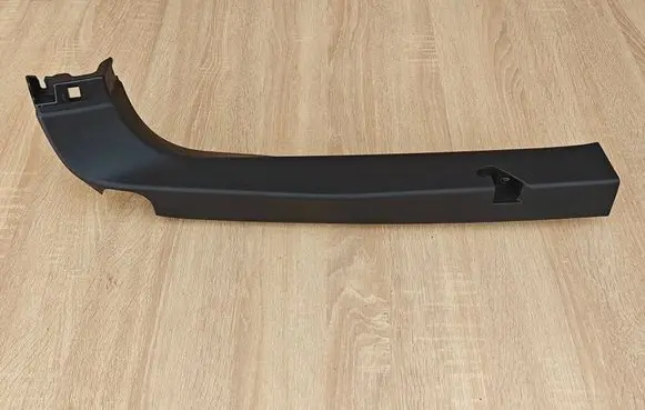 BMW 4 G22 G23 G24 G26 Tailgate trim 7487588