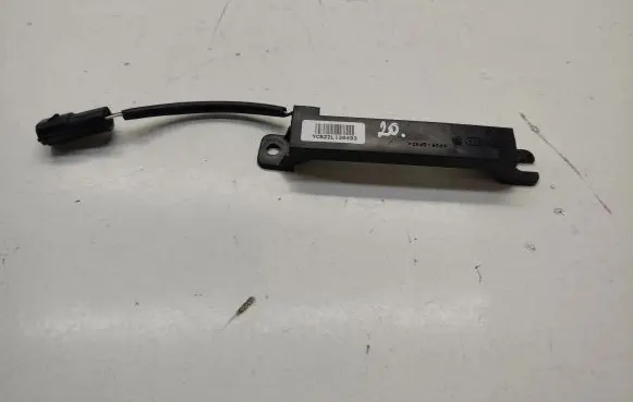 KIA Stonic Aerial antenna amplifier YCB22L130493