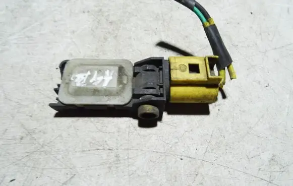 Audi A4 S4 B6 8E 8H Airbag deployment crash/impact sensor 8E0959651