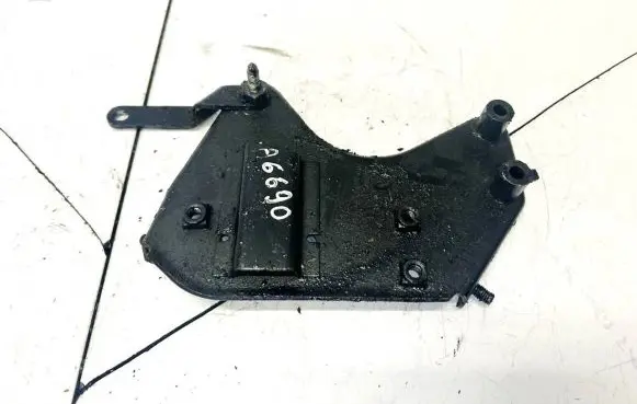 Volkswagen PASSAT B5 Engine mounting bracket