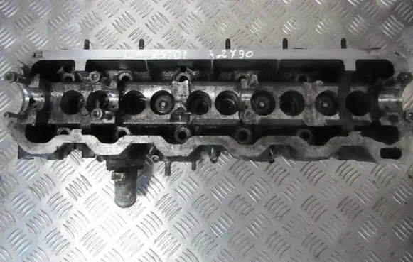Audi 100 S4 C4 Engine head 046103373b