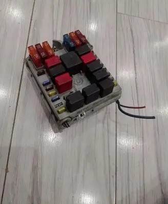 Fuse box set