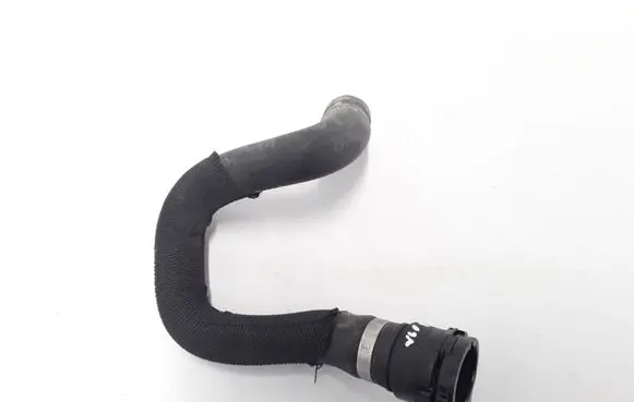 Volvo V60 Engine coolant pipe/hose 31368397