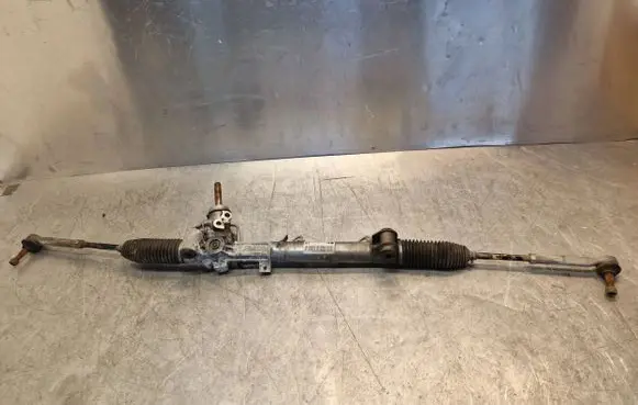 Opel Zafira B Steering rack 7831985159