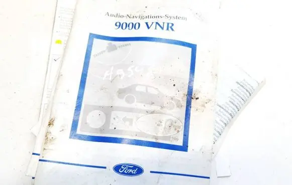 Ford Mondeo Mk III Owners service history hand book 