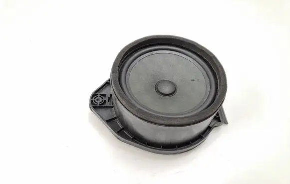 Opel Zafira C Front door speaker