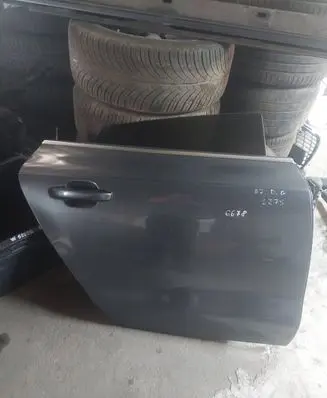 Audi A7 S7 4G Rear door LZ7S