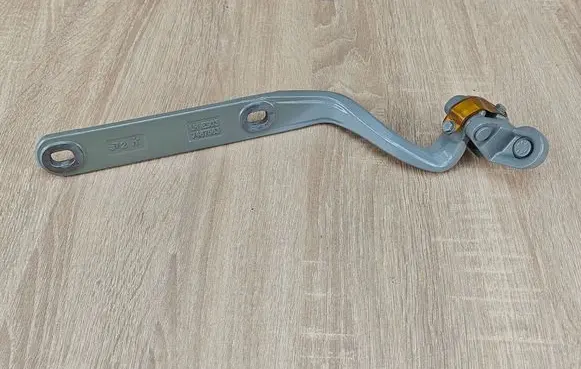 BMW 4 G22 G23 G24 G26 Tailgate/trunk/boot hinge 7487563