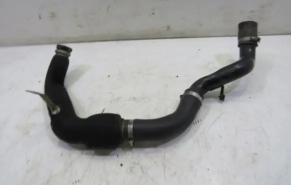 Nissan Note (E11) Intercooler hose/pipe