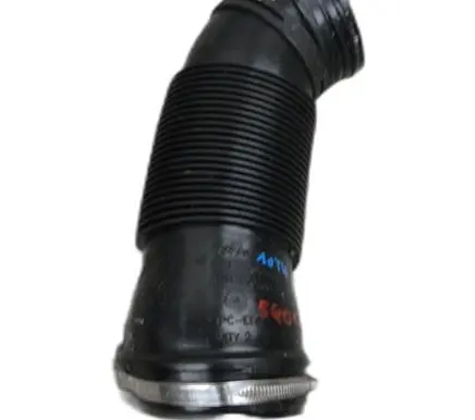 Volkswagen T-Roc Intercooler hose/pipe 