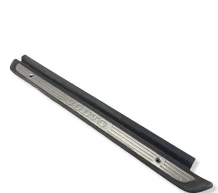 Volvo S40, V40 Front sill trim cover 30818425