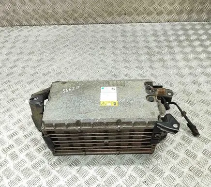 Mercedes-Benz C W205 Hybrid / electric car battery A7899020901 A7893400603