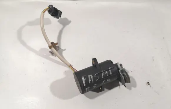 Volkswagen PASSAT B5 Accelerator pedal position sensor 863304575 028907475AJ 0281002286