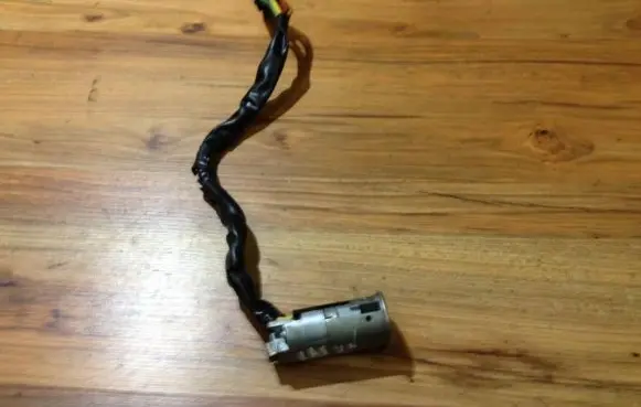 Renault Laguna I Ignition lock contact 421226