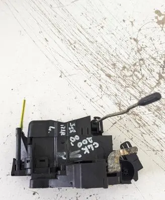 Mercedes-Benz CLK A208 C208 Front door lock 2087200135