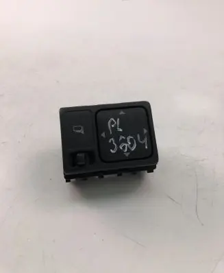 Nissan X-Trail T30 Wing mirror switch 25570AX000