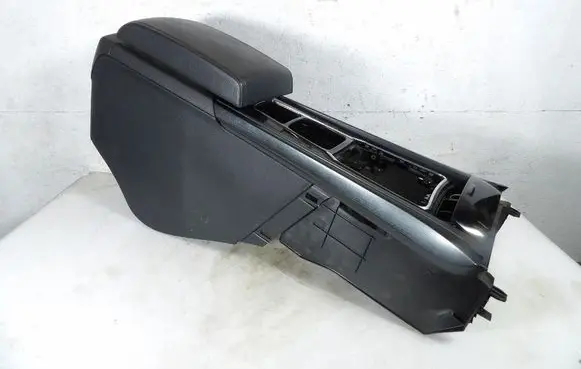 Peugeot 508 RXH Center console 