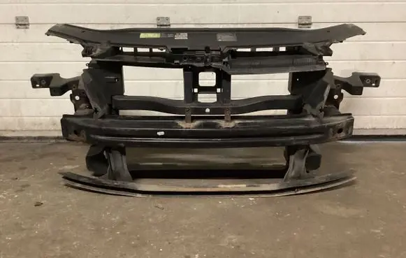 Volkswagen PASSAT B6 Radiator support slam panel bracket 