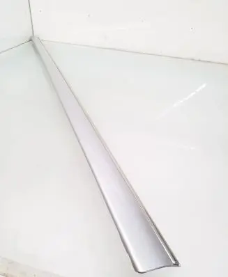 Mercedes-Benz S W220 Front door trim (molding) A2206900562