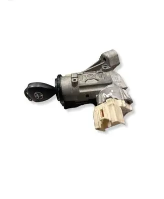 Toyota Urban Cruiser (XP110) Ignition lock 450202216