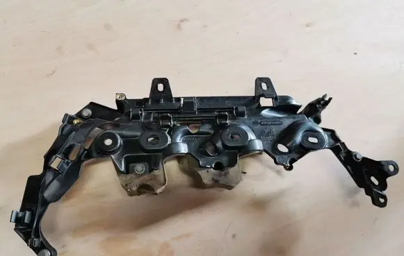 Peugeot Boxer Other engine bay part 9808843180