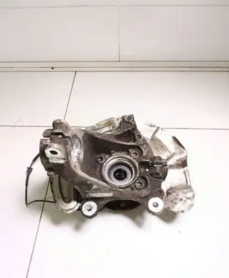 BMW X1 F48 F49 Front wheel hub spindle knuckle 687664603 19373 07109668