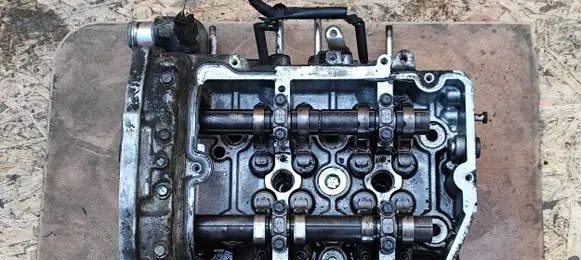Subaru Forester SH Engine head T20DLH104