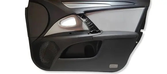 Toyota Avensis T270 Front door card panel trim 6762805050