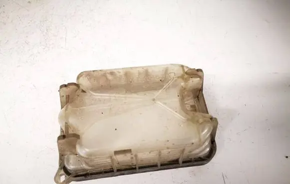 Skoda Octavia Mk2 (1Z) Headlight/headlamp dust cover VP4SHX13K046AA
