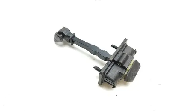 Peugeot 3008 II Front door check strap stopper