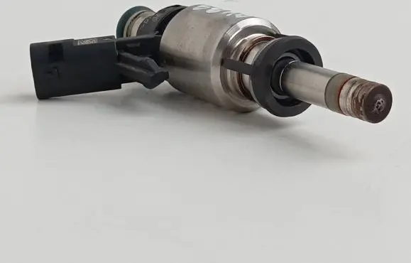 Audi A4 S4 B9 Fuel injector 06L906036K 06L906A04