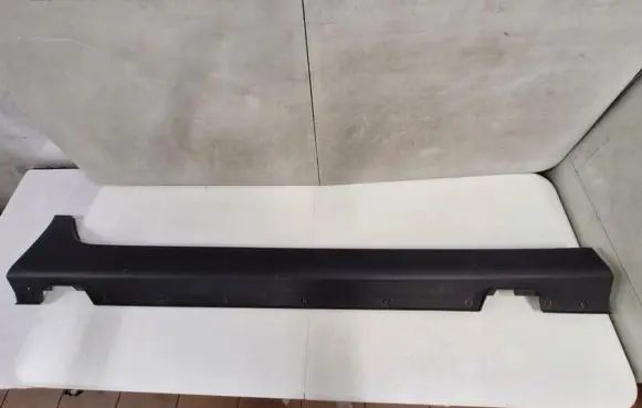 Hyundai Kona I Sill/side skirt trim 87751-J9500