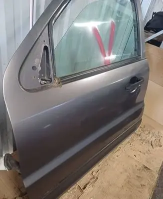 Ford Maverick Front door