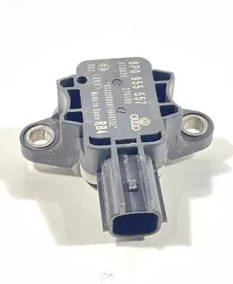 Audi A3 S3 8P Airbag deployment crash/impact sensor 8P0955557 270305 010826