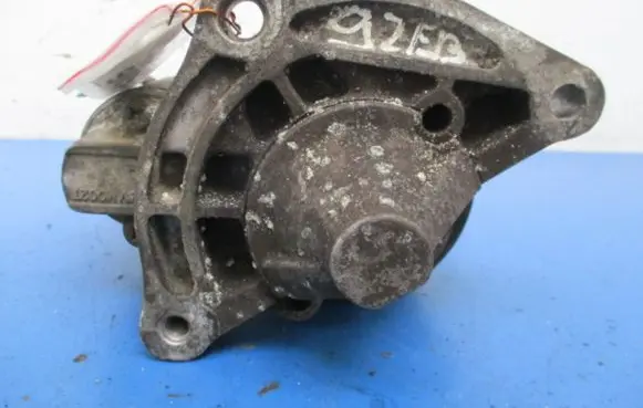 Citroen Xsara Picasso Starter motor
