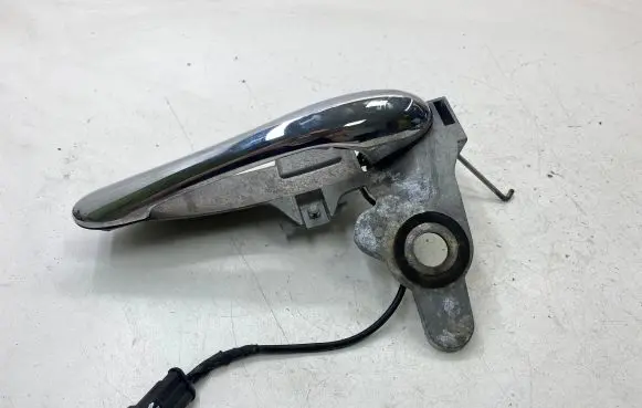 Maserati Quattroporte Front door exterior handle 15059