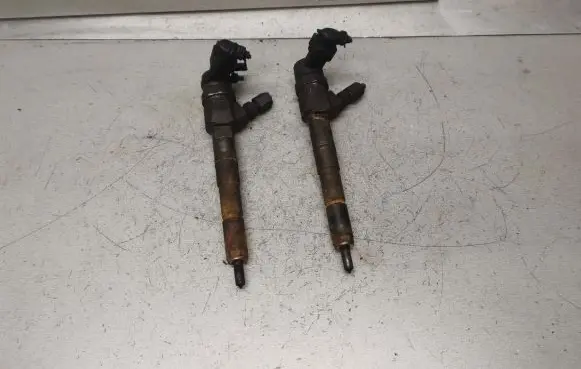 Alfa Romeo 159 Fuel injectors set 0445110213