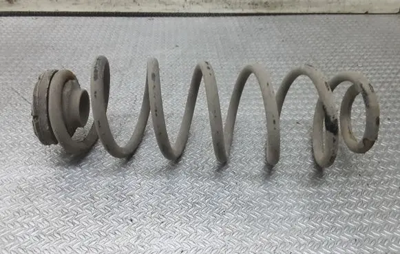 Skoda Octavia Mk1 (1U) Rear coil spring