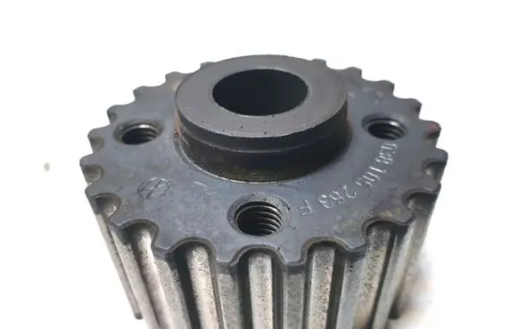 Audi A4 S4 B7 8E 8H Crankshaft pulley 038105263F