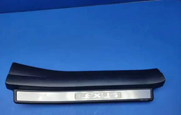 Lexus LS 430 Rear sill trim cover 6791750060 6791750070