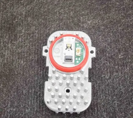 BMW 3 F30 F35 F31 Headlight ballast module Xenon 1305715084