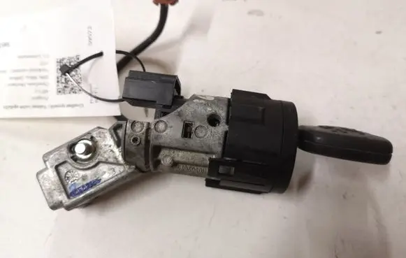 Peugeot 407 Ignition lock 9648445180